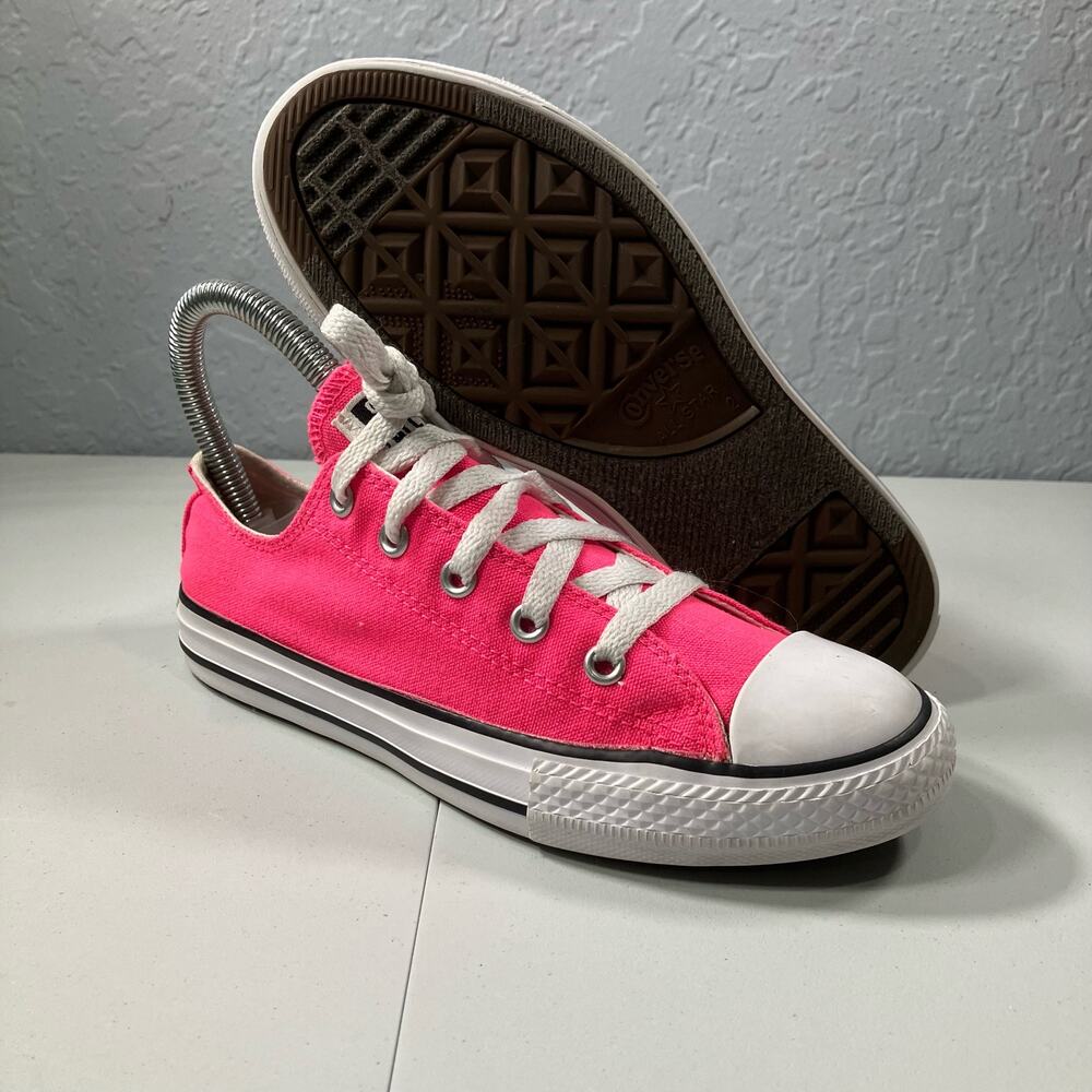 Converse Chuck Taylor All Star Low Pink White Youth Size 2
